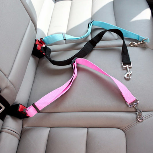 Retractable Dog Seat Belt | Tangle-Free Car Safety Restraint